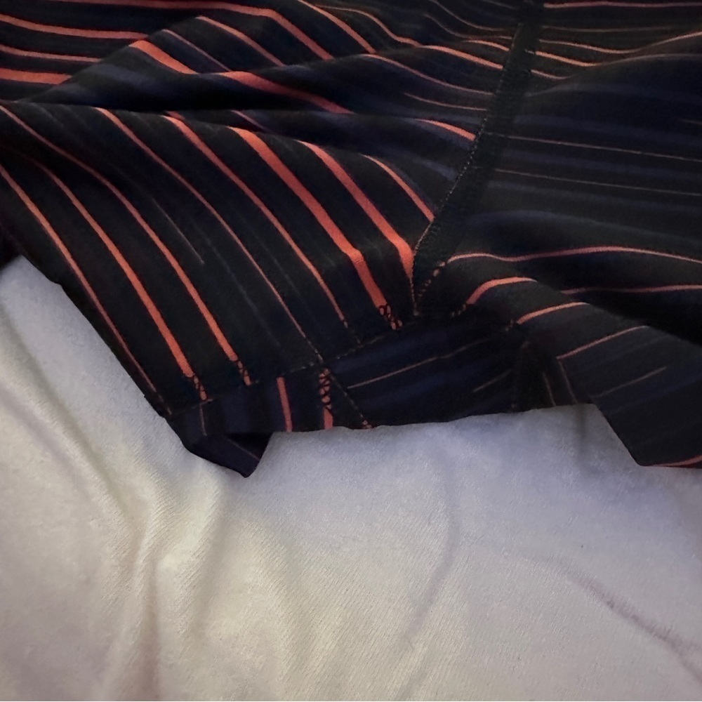Lululemon Pace Rival Crop Twisted Dune Alarming Black size 6 - Picture 7 of 8